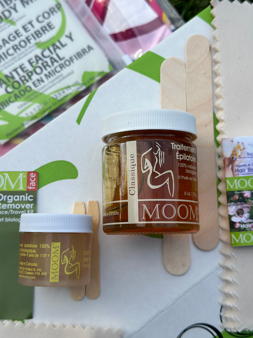 MOOM Luxury Gift Box – The Ultimate Self-Care Essential and Perfect Holiday Gift