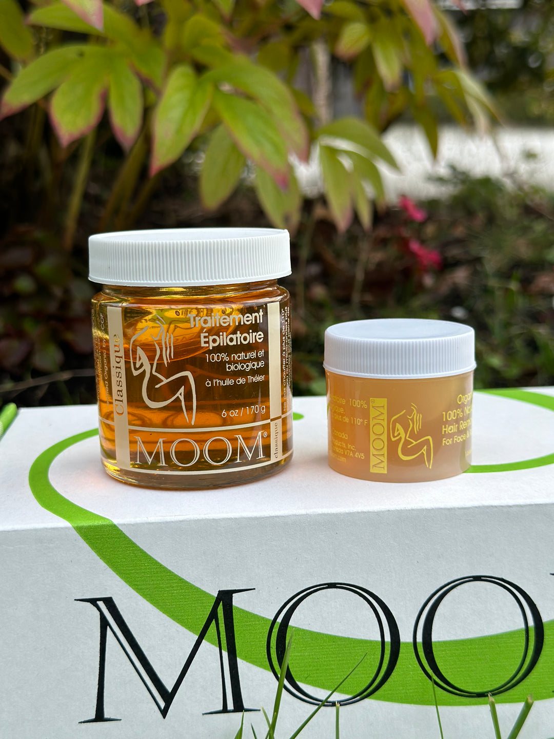 MOOM Luxury Gift Box – The Ultimate Self-Care Essential and Perfect Holiday Gift